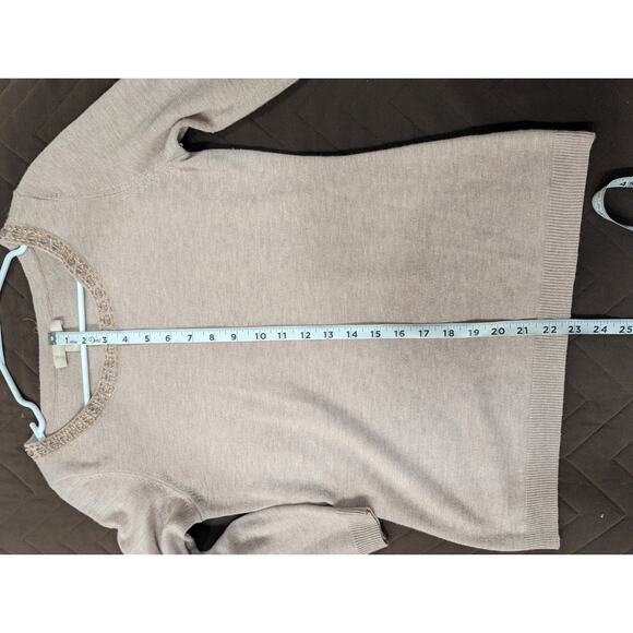 Pretty bejeweled crew neckline wool blend taupe sweater by Banana Republic, Med - Picture 10 of 11